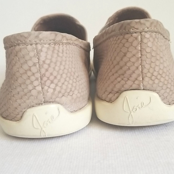 Joie Kidmore Croc Print Sneakers - Picture 4 of 7